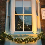 Sandpiper House